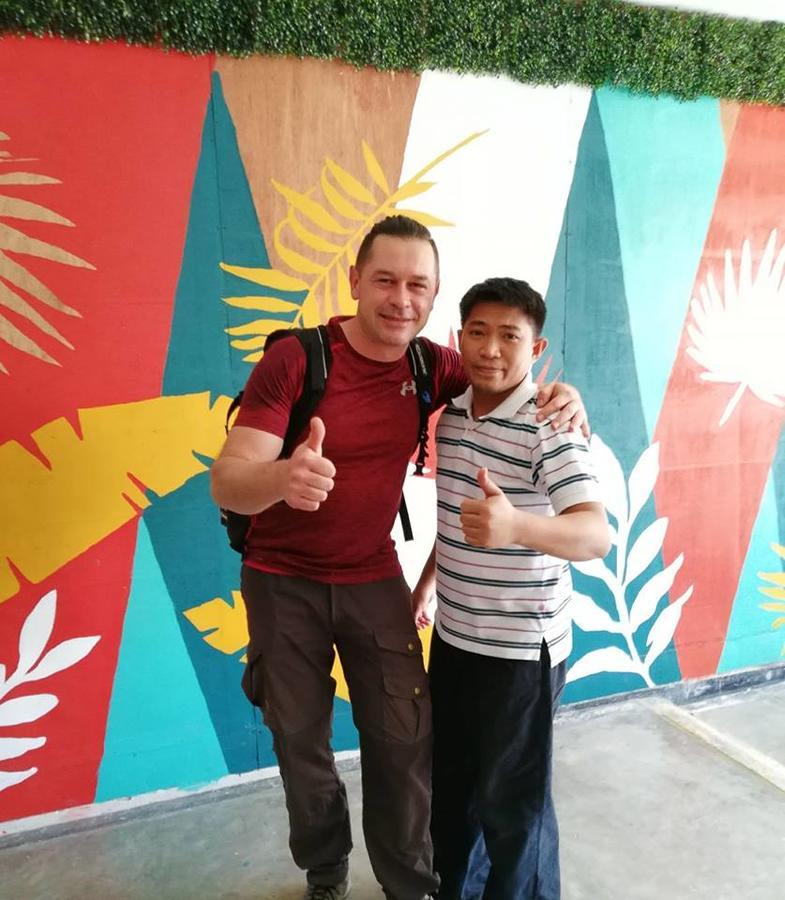 Frank Lloyd Apartelle Manila Zewnętrze zdjęcie